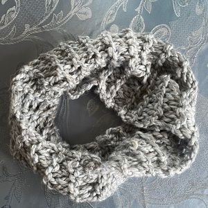 Infinity scarf